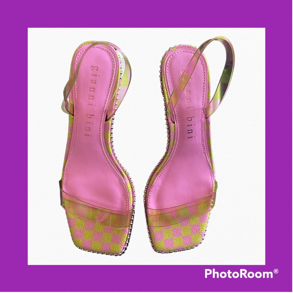 Gianni Bini Sandal